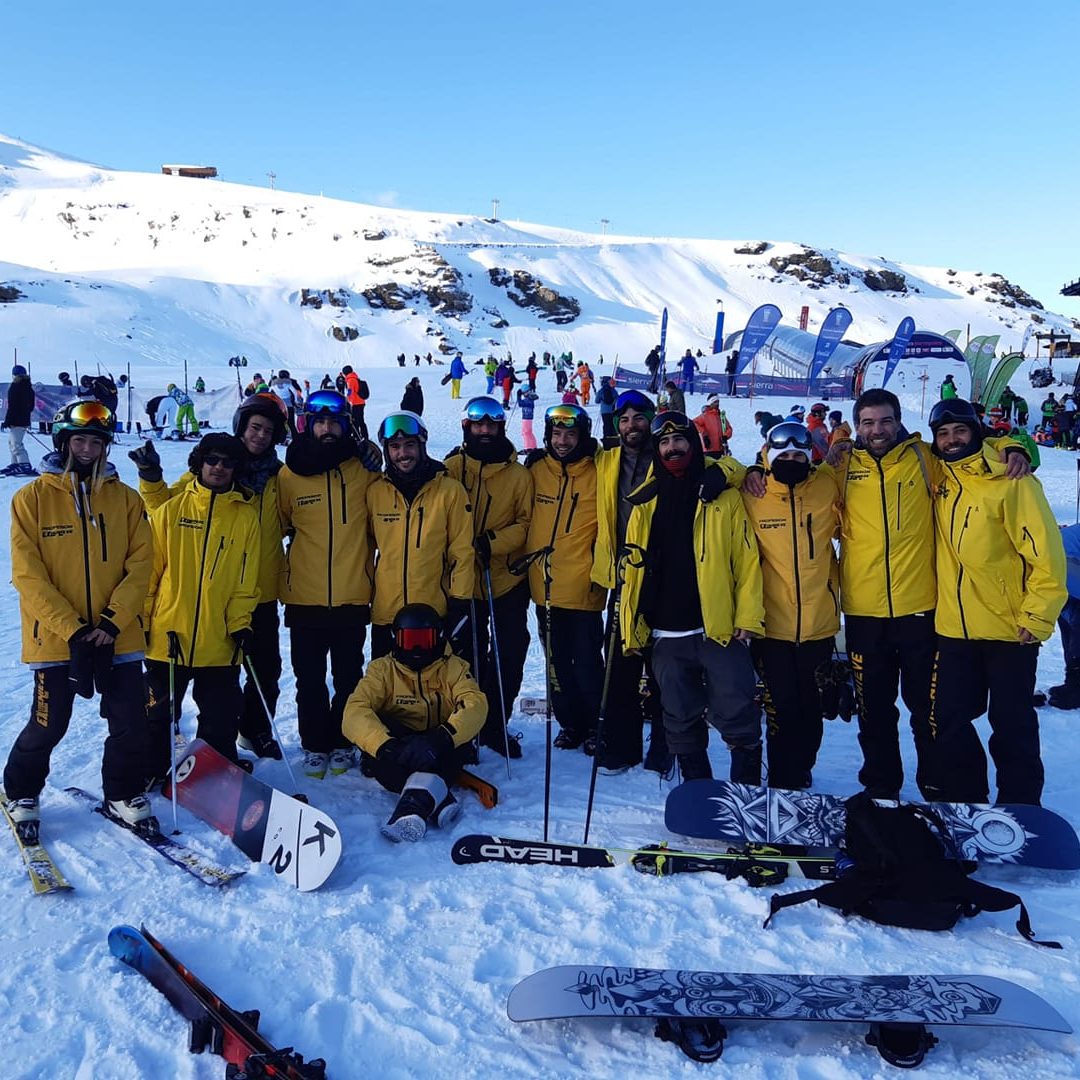 Escuela de Esquí Extrenieve - Sierra Nevada